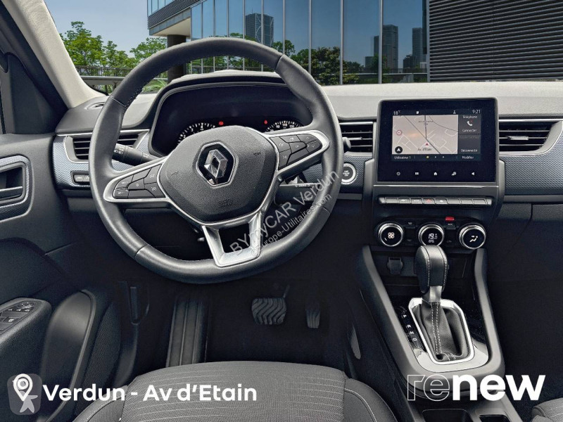 Véhicule utilitaire Renault Arkana mild hybrid...