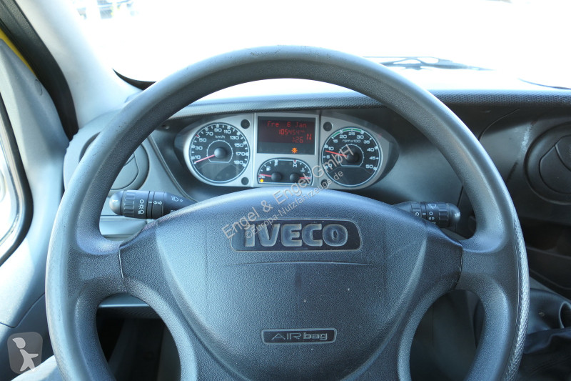Furgoneta Iveco Daily 35 S11 C30C AUTOMATIK...