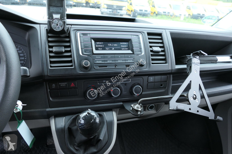 Autoutilitară Volkswagen T6 Transporter 2.0 TDI...