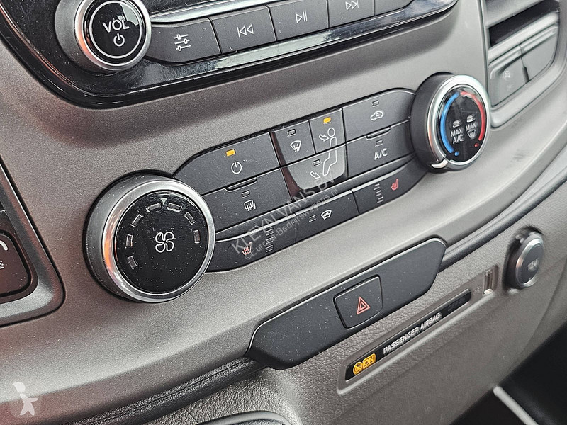 Autoutilitară Ford 2.0 L3H3 Dub.-Cab. Navi