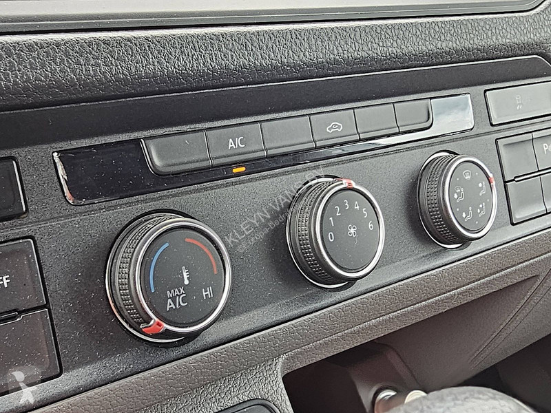 Véhicule utilitaire Volkswagen 35 2.0 TDI 177...