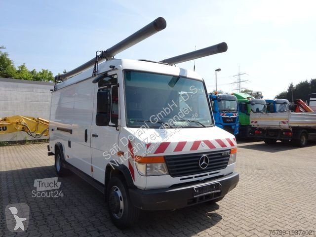 Furgoneta Mercedes 616D Kastenwagen 4x2