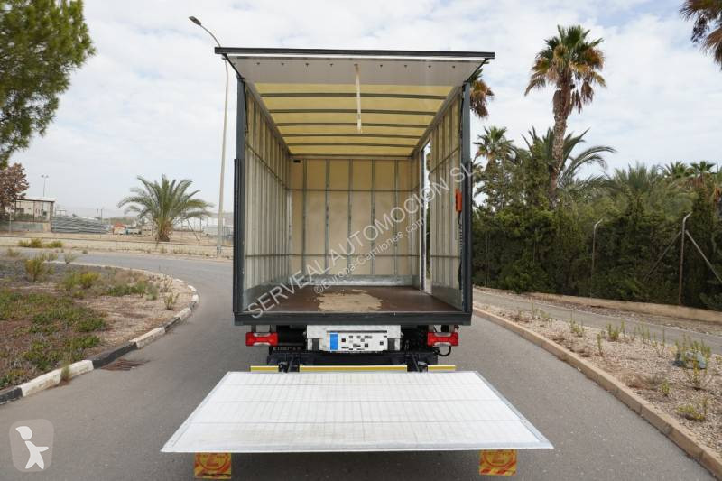 Furgoneta Iveco