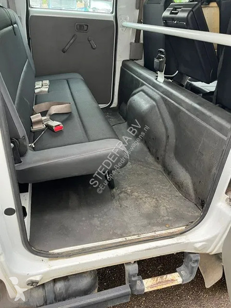 Furgoneta Renault 140 DXi , Crew Cab , 6 Pers....