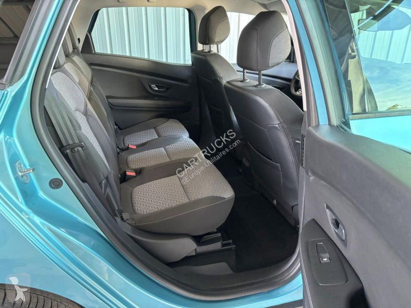 Véhicule utilitaire Renault SCENIC