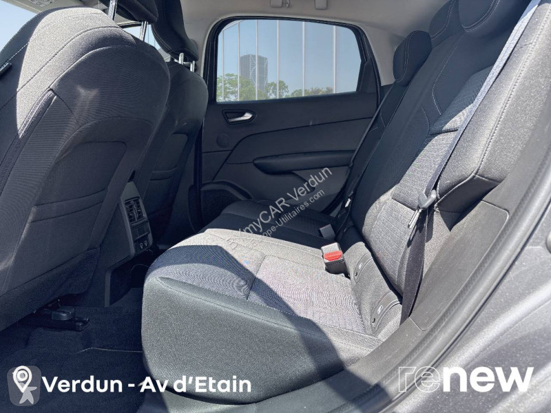 Véhicule utilitaire Renault Arkana mild hybrid...