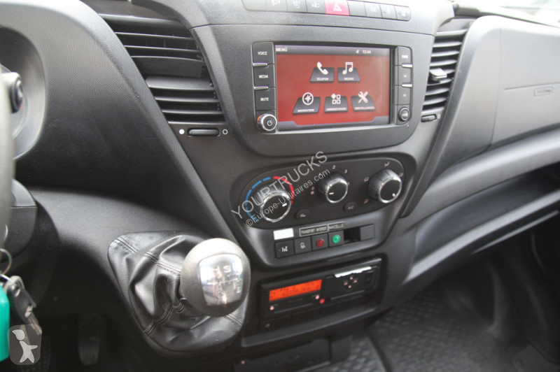 Véhicule utilitaire Iveco 70-150 KLUBBK42P 14,8...
