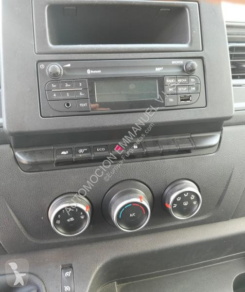 Autoutilitară Renault 2.3 DCI 150