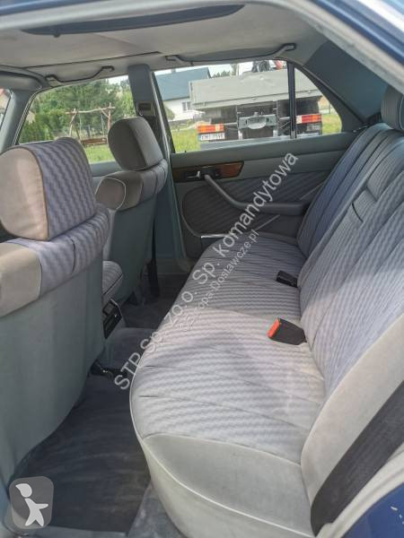 Furgoneta Mercedes