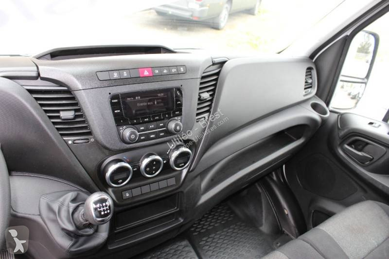 Furgoneta Iveco