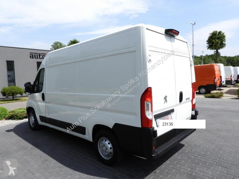 Autoutilitară Peugeot BOXER  FURGON CHŁODNIA...