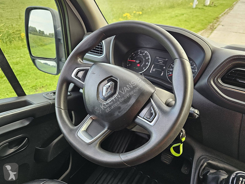 Véhicule utilitaire Renault 2.3 Dub.Cab...