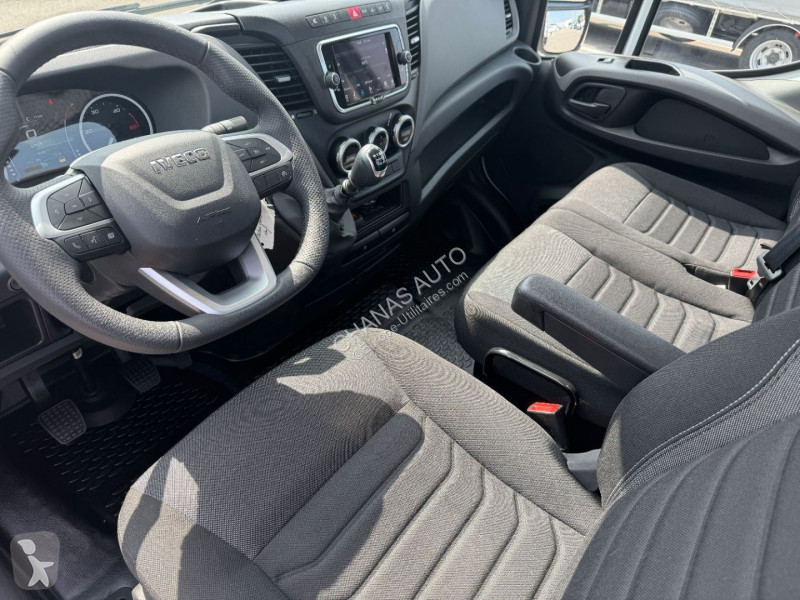 Furgoneta Iveco 35S16 160CV 2L3 DEPANNEUSE...