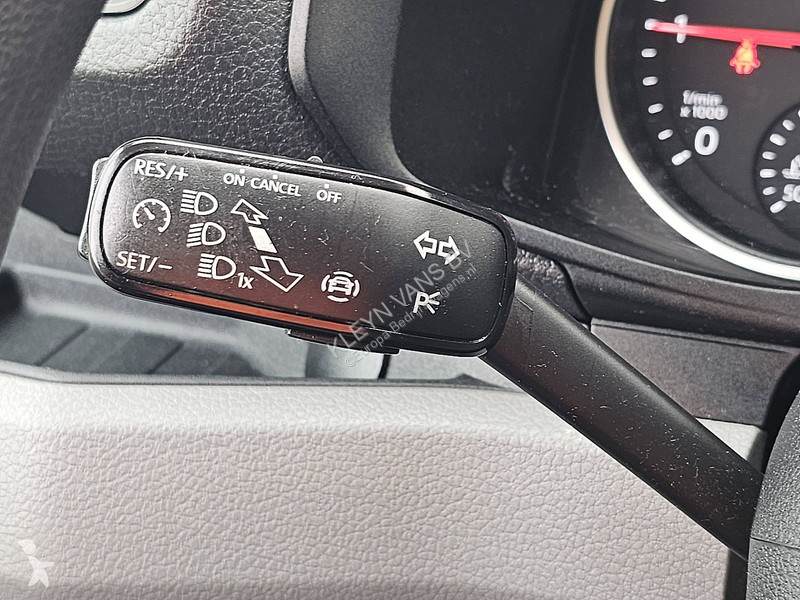 Užitkové vozidlo Volkswagen 35 2.0 L2H1 LED...
