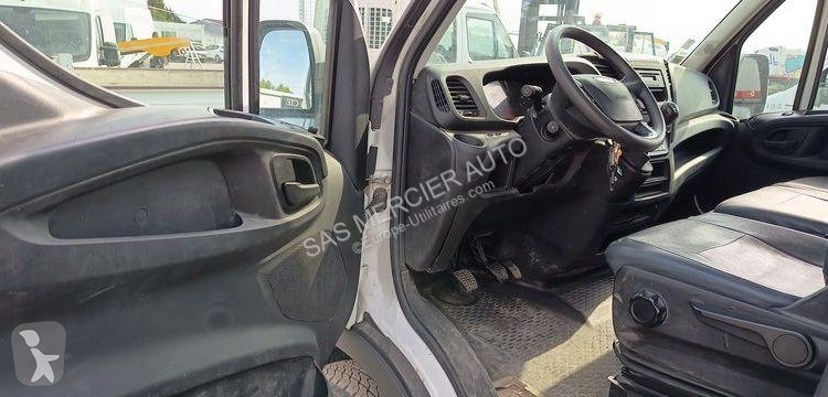 Véhicule utilitaire Iveco