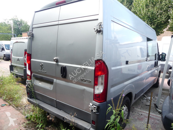 Furgoneta Peugeot