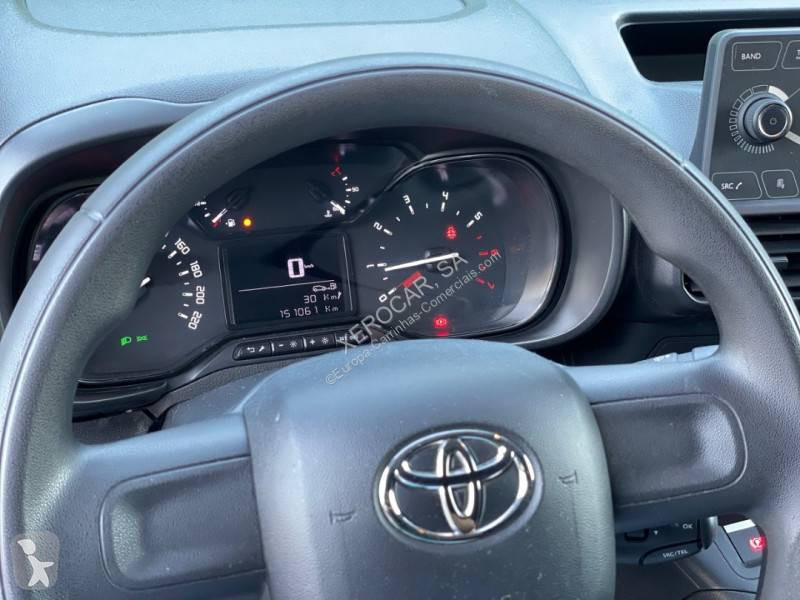 Véhicule utilitaire Toyota City 1.5D-4D 100HP 3L