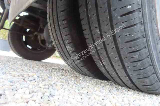 Nyttofordon Iveco 35C16 3,0   Koffer LBW...