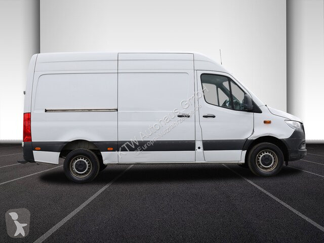Autoutilitară Mercedes 317 CDI...