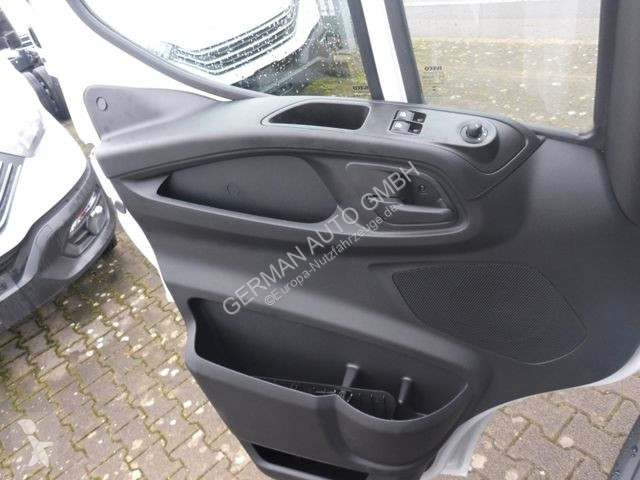 Véhicule utilitaire Iveco 35C16H 3,0 l Rd.3750,...