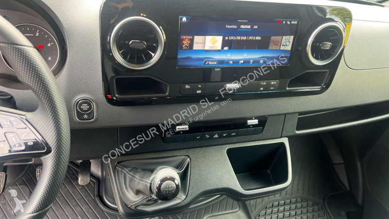 Véhicule utilitaire Mercedes Nuevo Sprinter 311...