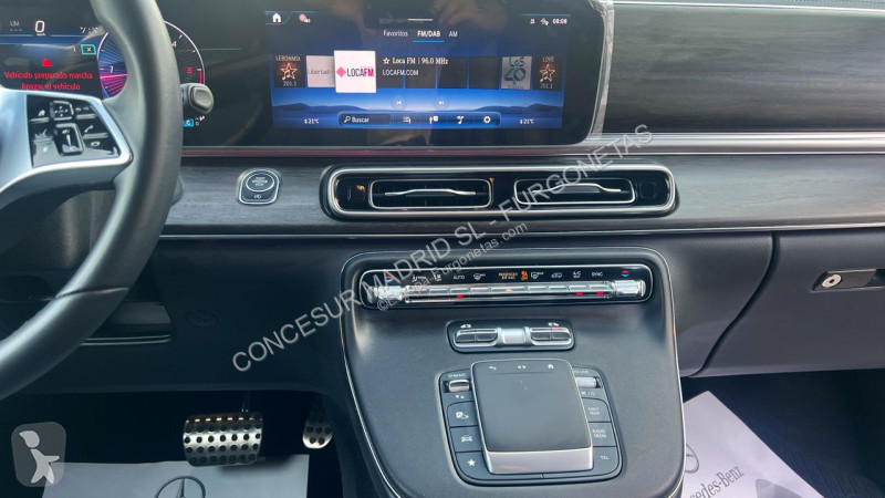Veicolo commerciale Mercedes 300 d Avantgarde...