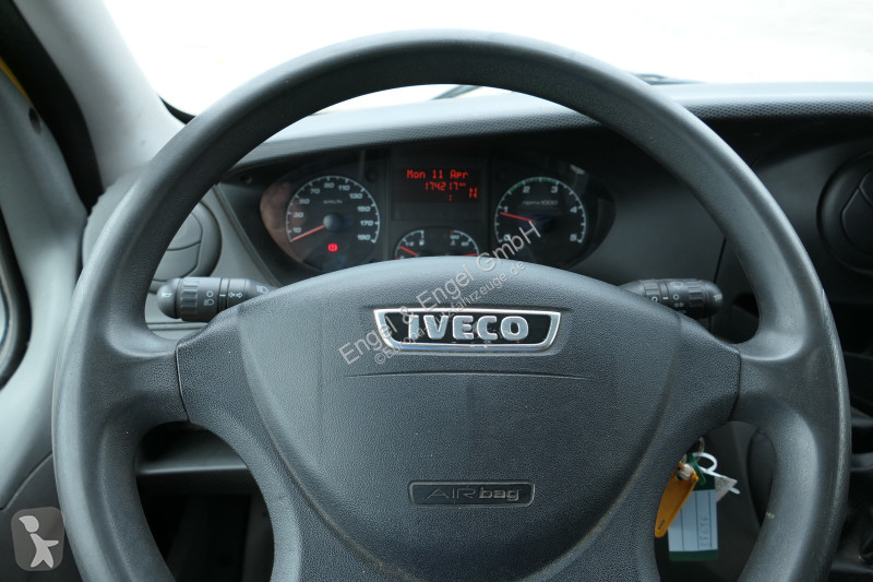 Furgoneta Iveco Daily 35 S11 C30C AUTOMATIK...