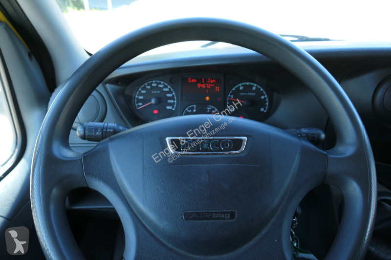 Nyttofordon Iveco Daily 35 S11 C30C AUTOMATIK...