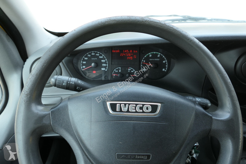 Nyttofordon Iveco Daily 35 S11 C30C AUTOMATIK...