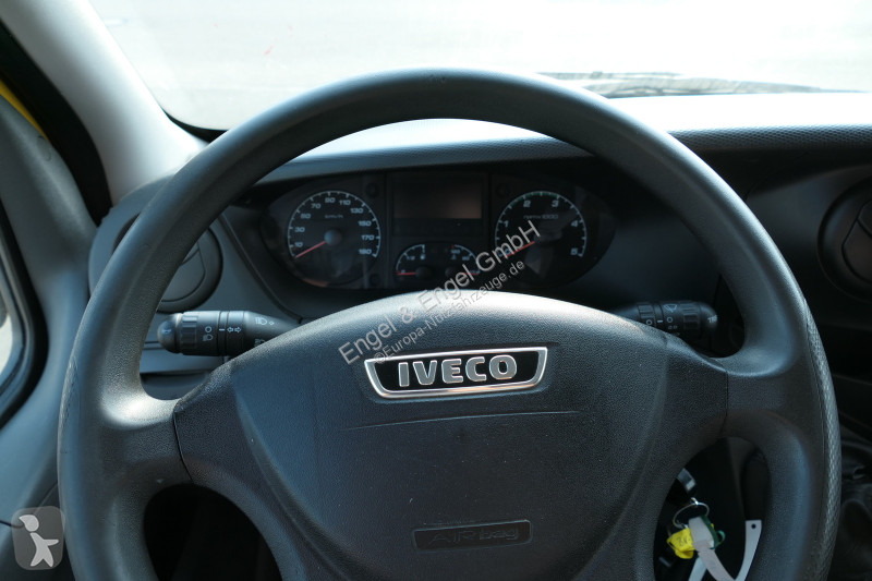 Furgoneta Iveco Daily 35 S11 C30C AUTOMATIK...