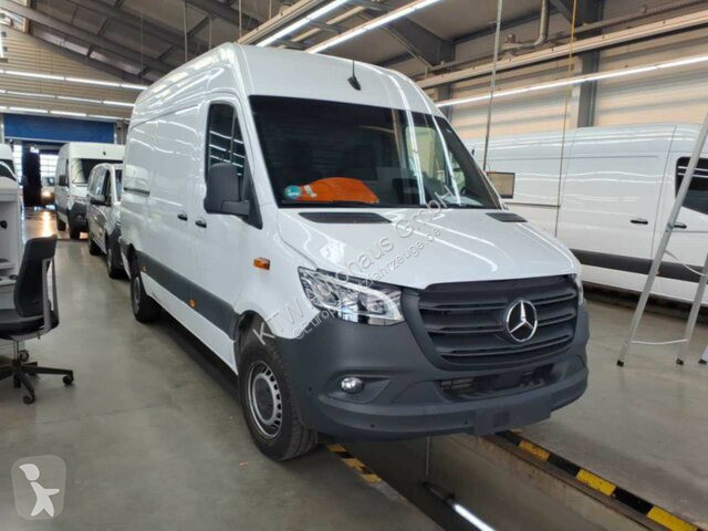 Užitkové vozidlo Mercedes 317...