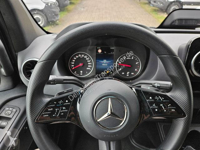 Autoutilitară Mercedes 317 CDI...