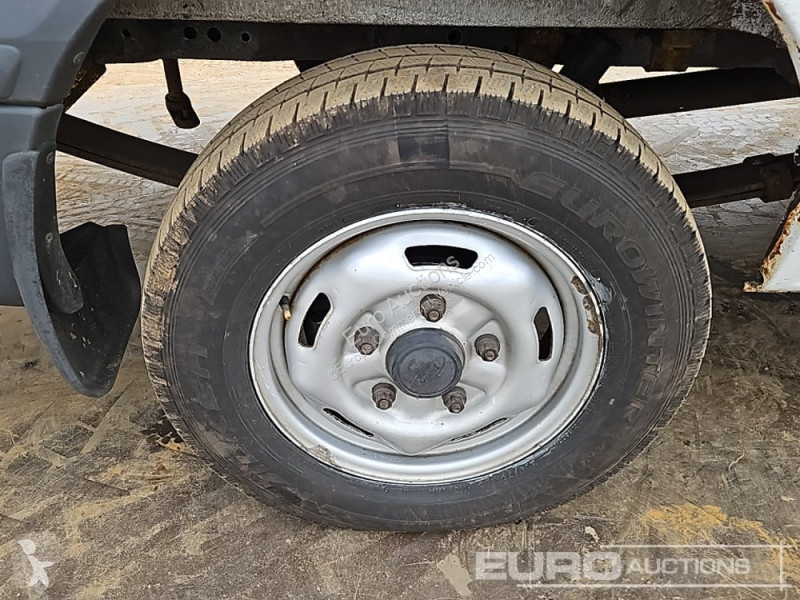 Véhicule utilitaire Ford