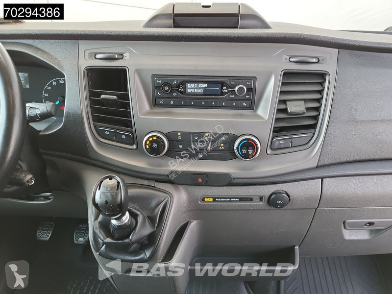 Furgoneta Ford 130pk COMING SOON! Laadklep...