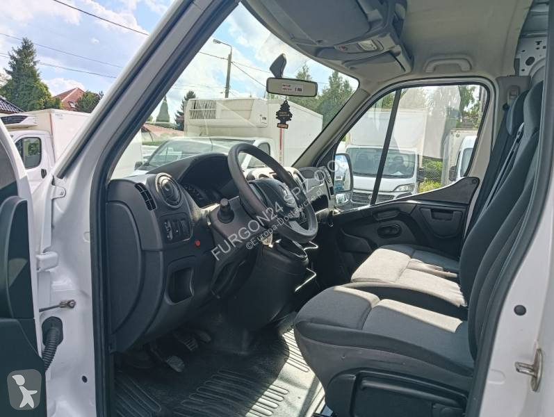 Autoutilitară Renault