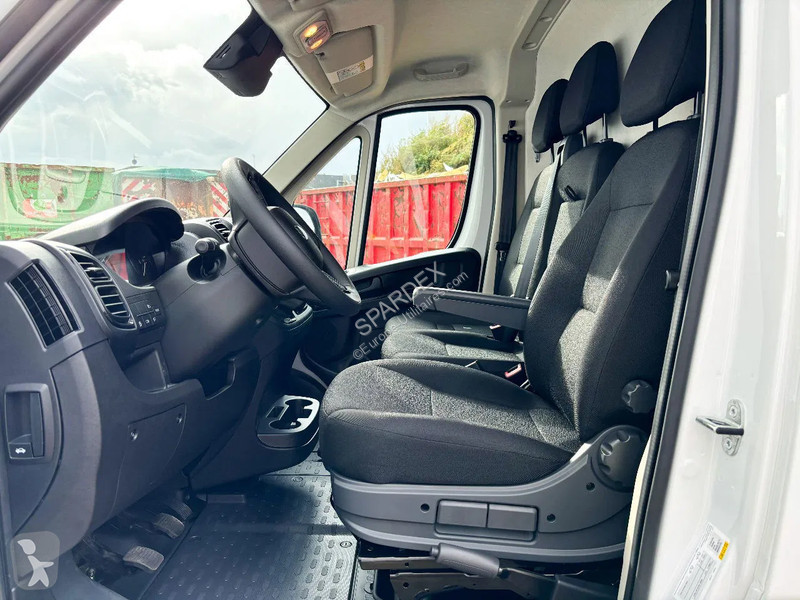 Véhicule utilitaire Peugeot L3H2 | Leasing