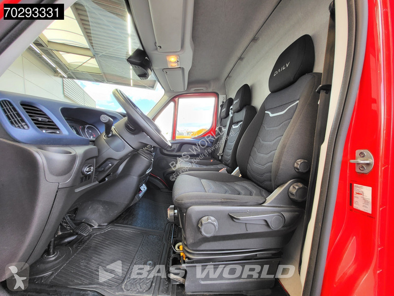 Autoutilitară Iveco 50C18 3.0L Automaat...