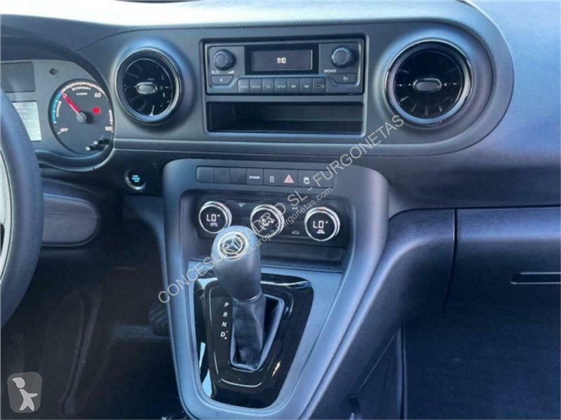 Véhicule utilitaire Mercedes eCitan Furgón Pro...