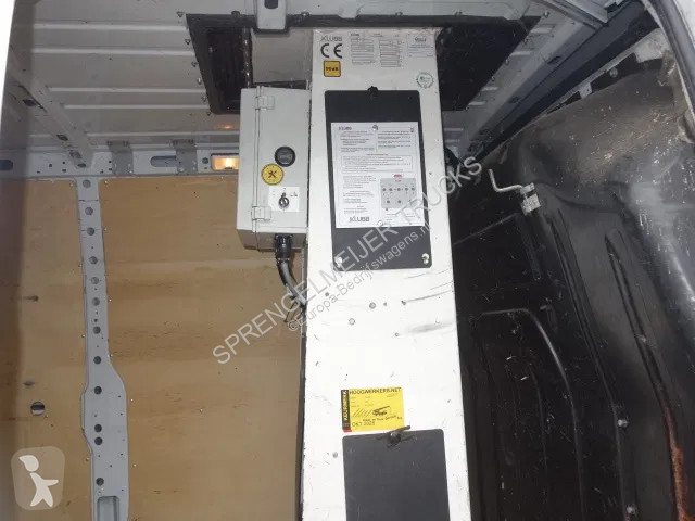 Furgoneta Renault 12 meter klubb