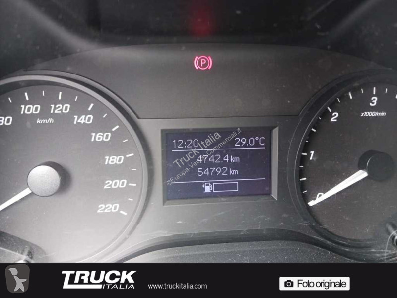 Užitkové vozidlo Mercedes III