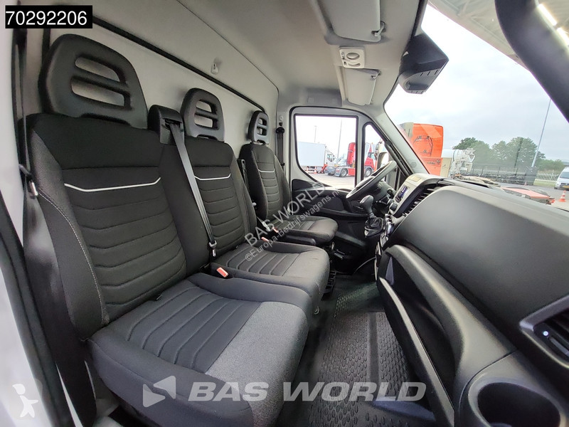 Furgoneta Iveco 72C21 3.0L Automaat 1000KG...