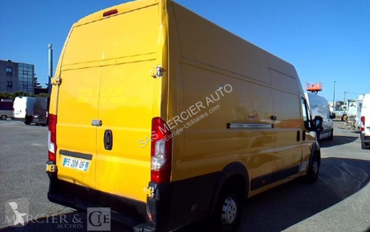 Furgoneta Peugeot