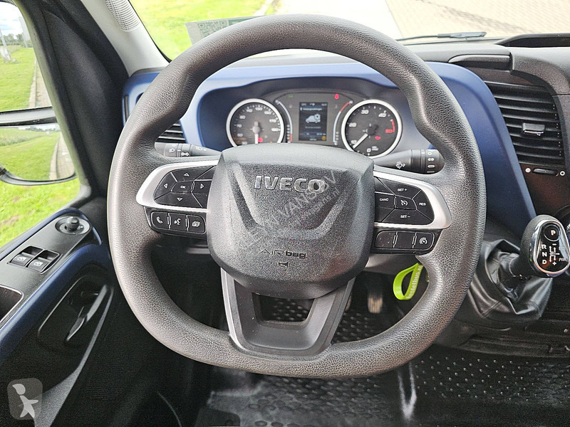 Autoutilitară Iveco