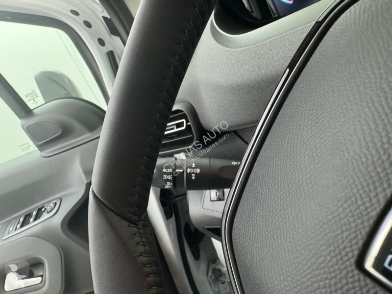 عربة نفعية Peugeot N1 1.5 BlueHDi 130 Allure...