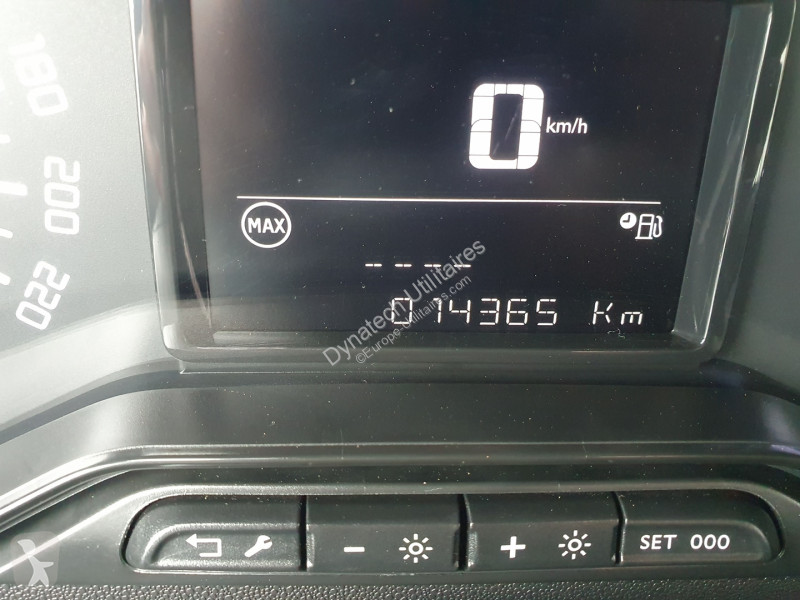عربة نفعية Citroën 1.2 PURETECH 83CH S&S FEEL NAV