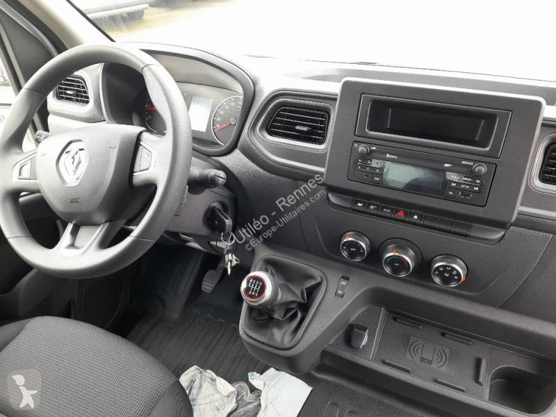 Samochód dostawczy Renault