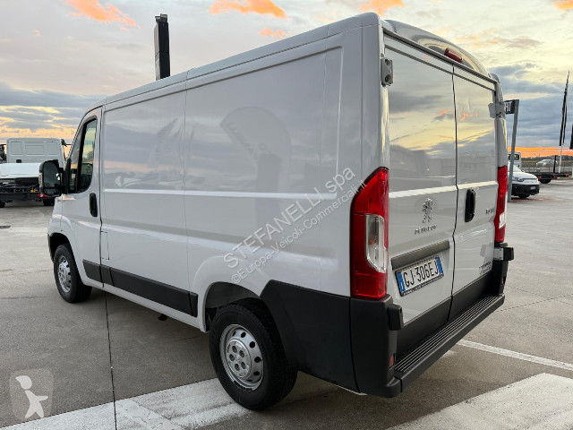 عربة نفعية Peugeot BOXER 28 L1H1 120