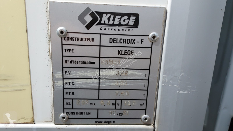 Véhicule utilitaire Iveco DAILY FRIGO RTE/SECT...