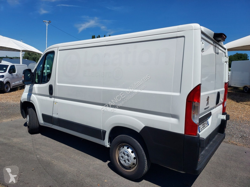 Véhicule utilitaire Peugeot BOXER FG 333 L1H1...