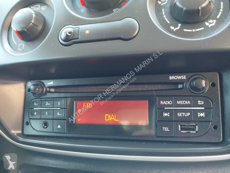 عربة نفعية Renault